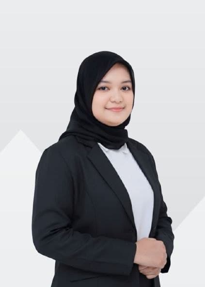 Khoirunnisa profile portrait
